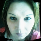 Evin - Transsexuelle à Esneux Profil de Evin, 25 ans, Transsexuelle à Esneux (Liège)